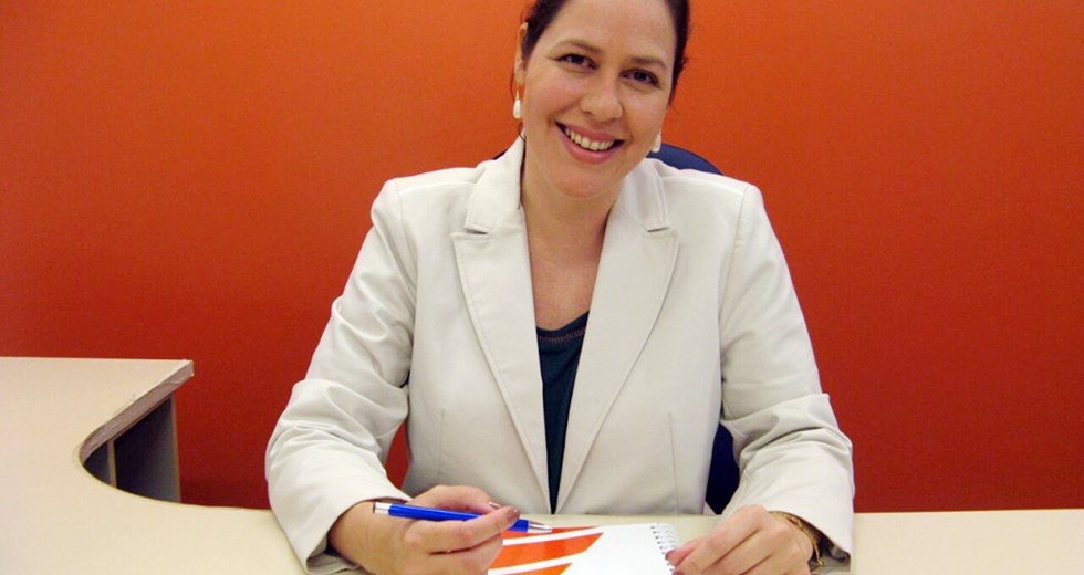 professora Daniela Baroni diretora da Faculdade Anhanguera de São José dos Campos