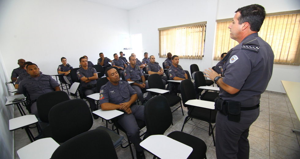 cv__6838_claudio_vieira.jpg