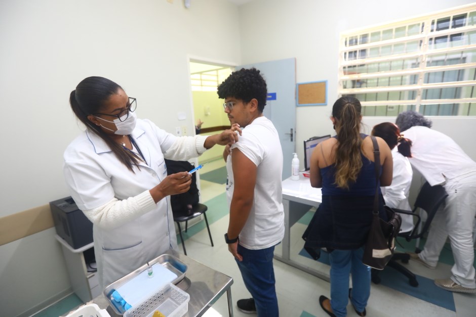 Dia D da 25ª Campanha de Vacinação contra influenza na Ubs do Jardim Satélite. Foto: Claudio Vieira/PMSJC 20-05-2023 