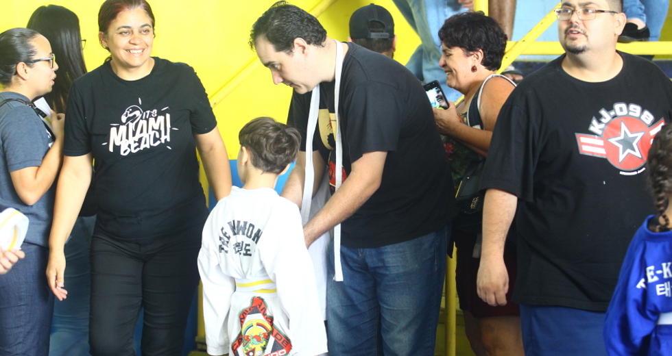 cv__5925_claudio_vieira.jpg
