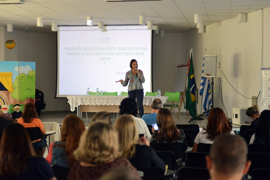 Seminário Semana Mundial Combate as Drogas no Centro da Juventude 29 06 2018