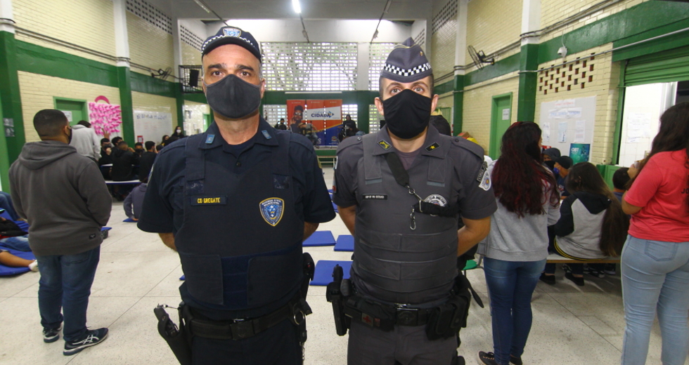 cv__8591_claudio_vieira.jpg
