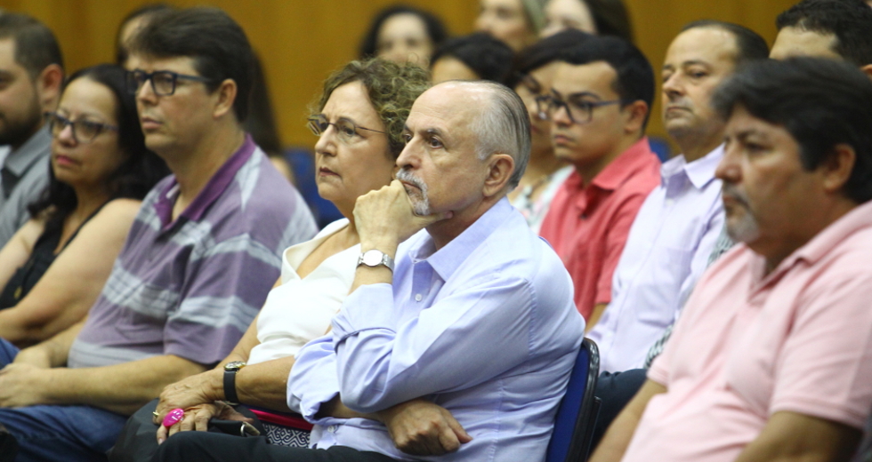 cv__7374_claudio_vieira.jpg