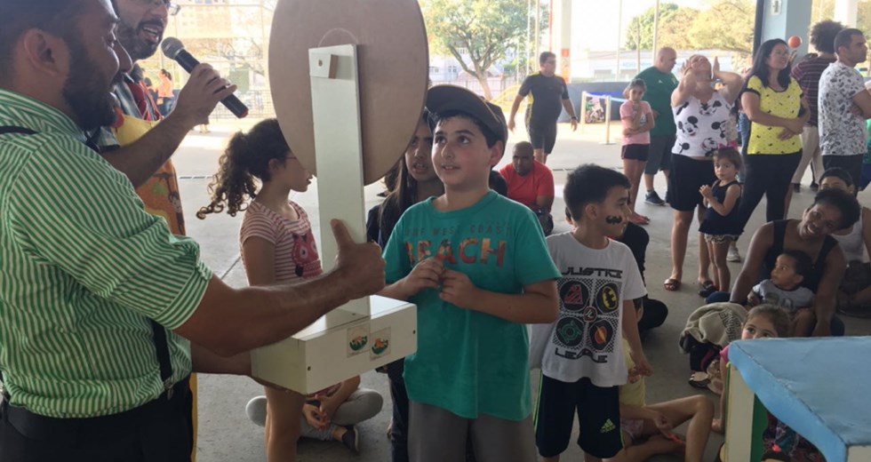 Programa Brincando nas Férias - Centro da Juventude. Foto: PMSJC. 16-07-2018