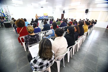 Inserção de novos alunos na Fundhas. Foto: Claudio Vieira/PMSJC. 20-07-2018