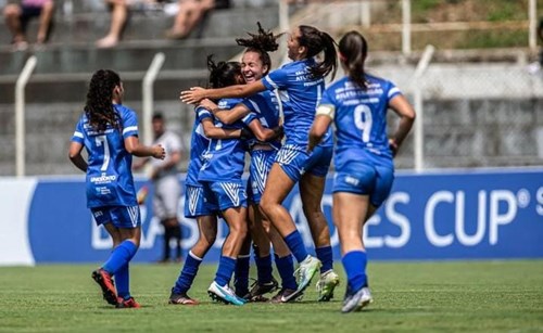 Futebol feminino fez último jogo em São José antes da paralisação -  Prefeitura de São José dos Campos