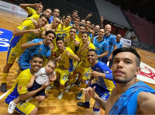 Corinthians e Sorocaba decidem o título paulista de futsal nesta