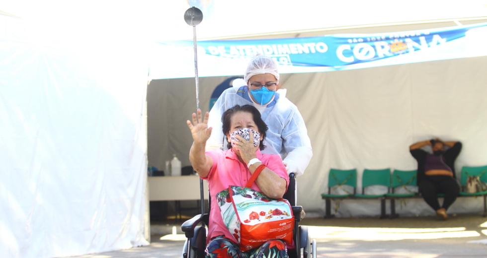 cv__1517_claudio_vieira.jpg