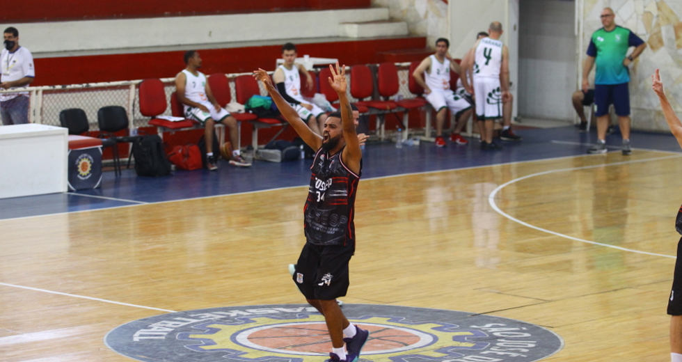cv__4557_claudio_vieira.jpg