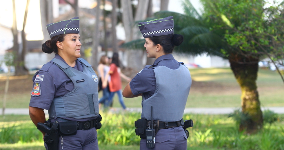 cv__7236_claudio_vieira.jpg