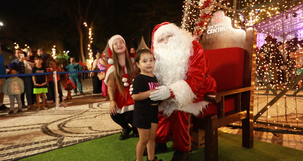 Papai Noel será recebido com festa no centro no dia 11