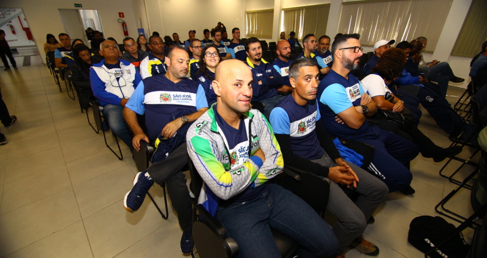 cv__9977_claudio_vieira.jpg