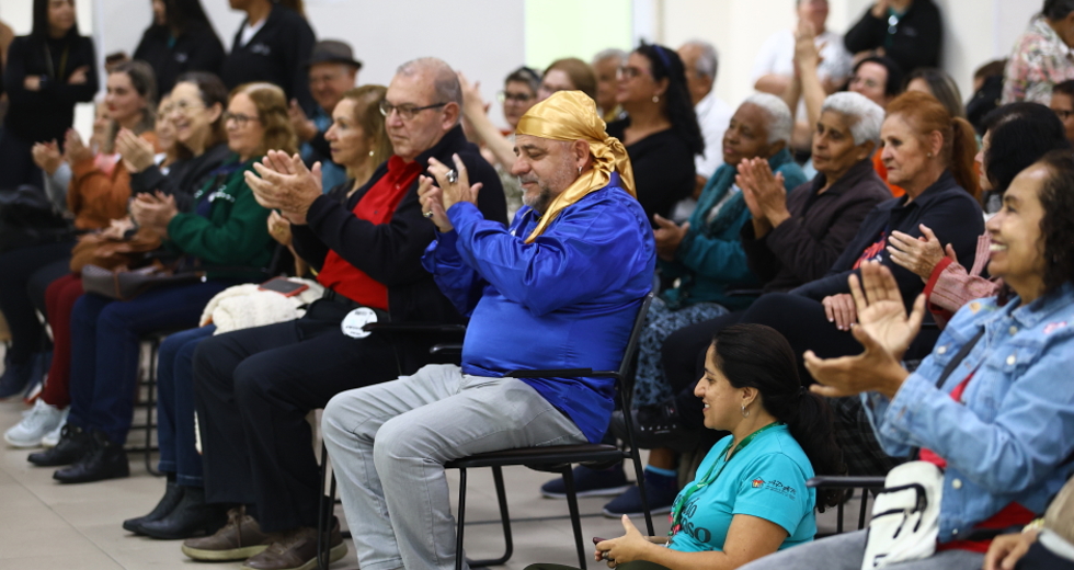 The Vovoice na Casa do Idoso Sul. Foto: Claudio Vieira/PMSJC 31-10-2025  