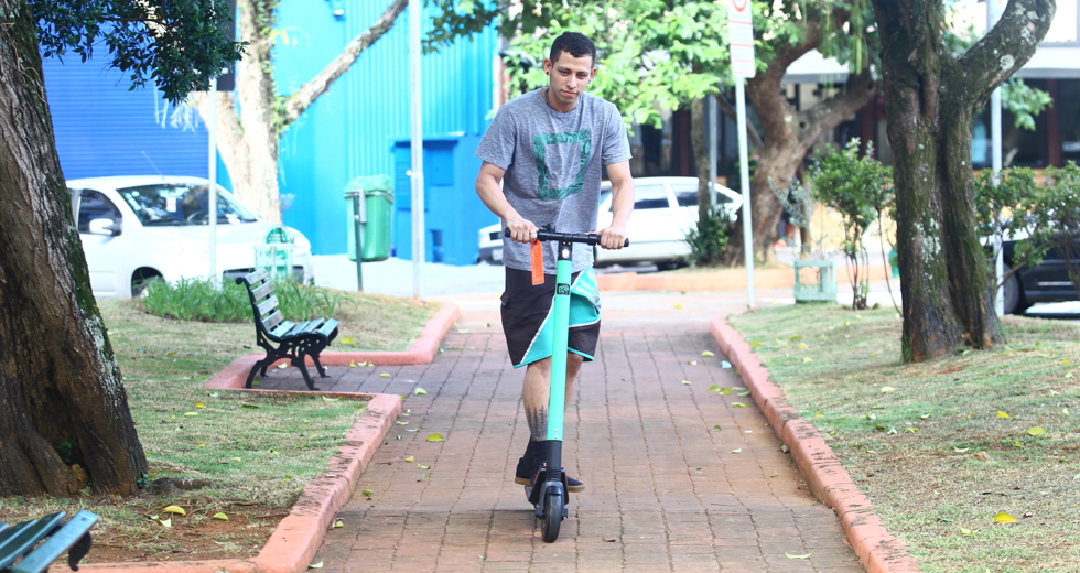 cv__7950_claudio_vieira.jpg