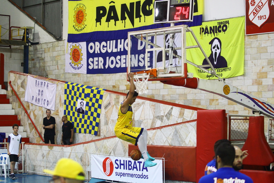 cv__1330-claudio_vieira.jpg