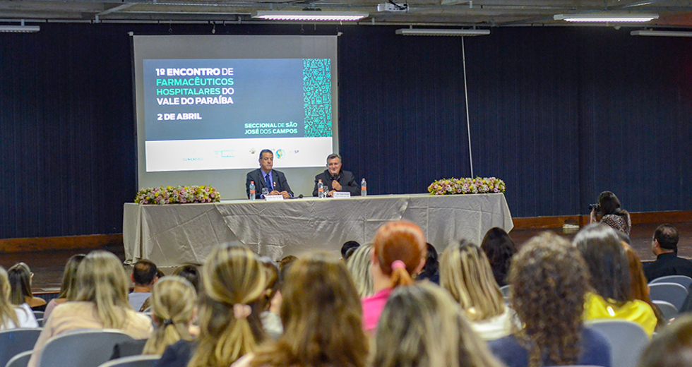 1-encontro-de-farmaceuticos-hospitalares-02-04-2019-lucas-cabral-12.jpg