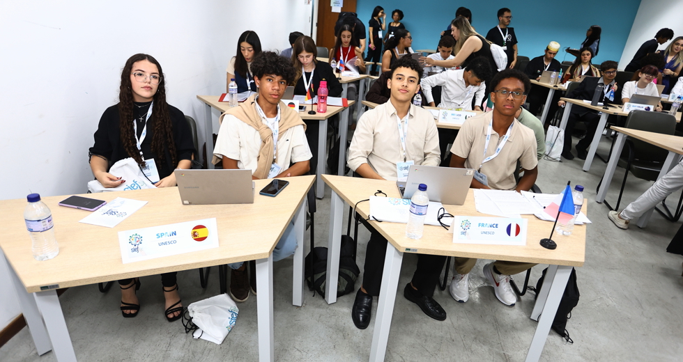 Debates globais e novas perspectivas marcam a abertura da SIEF 2025 