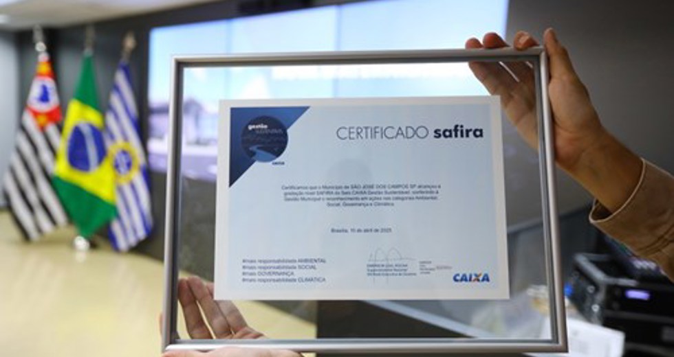 Nova Maternidade e Selo da CAIXA