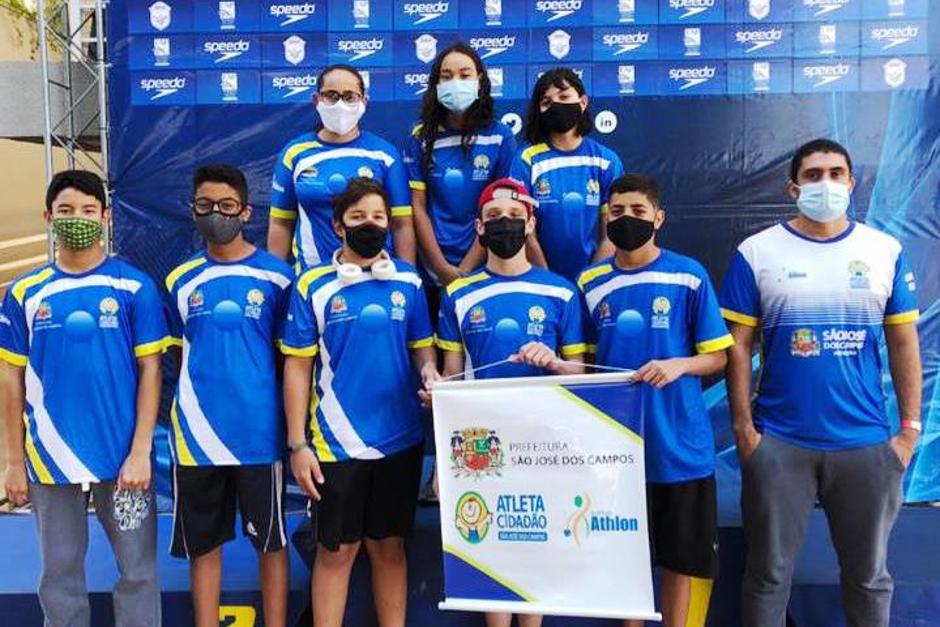 equipe-infantil-1307-a-1507-2-medalhas.jpg