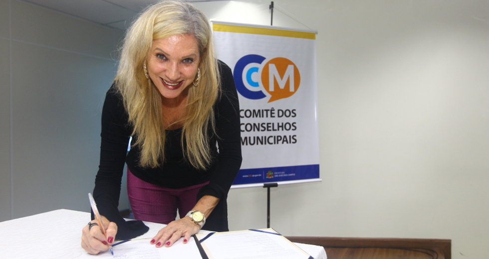 cv__4971_claudio_vieira.jpg