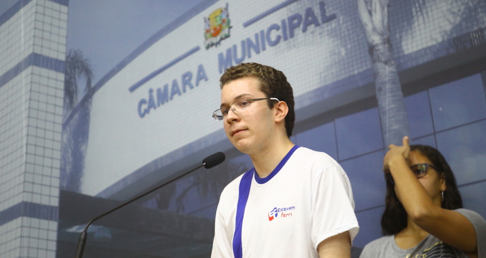 cv__7756_claudio_vieira.jpg