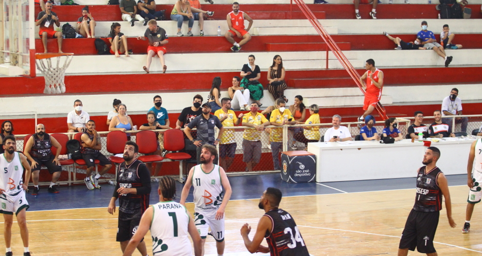 cv__4620_claudio_vieira.jpg