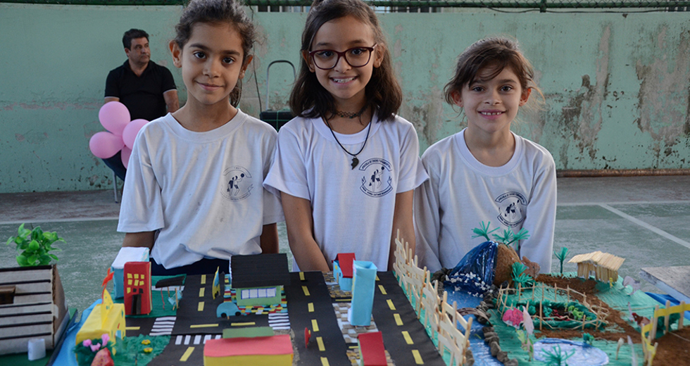 esposicao-maquetes-escola-municipal-aurea-cantinho-27-06-2019-lucas-cabral-02.jpg
