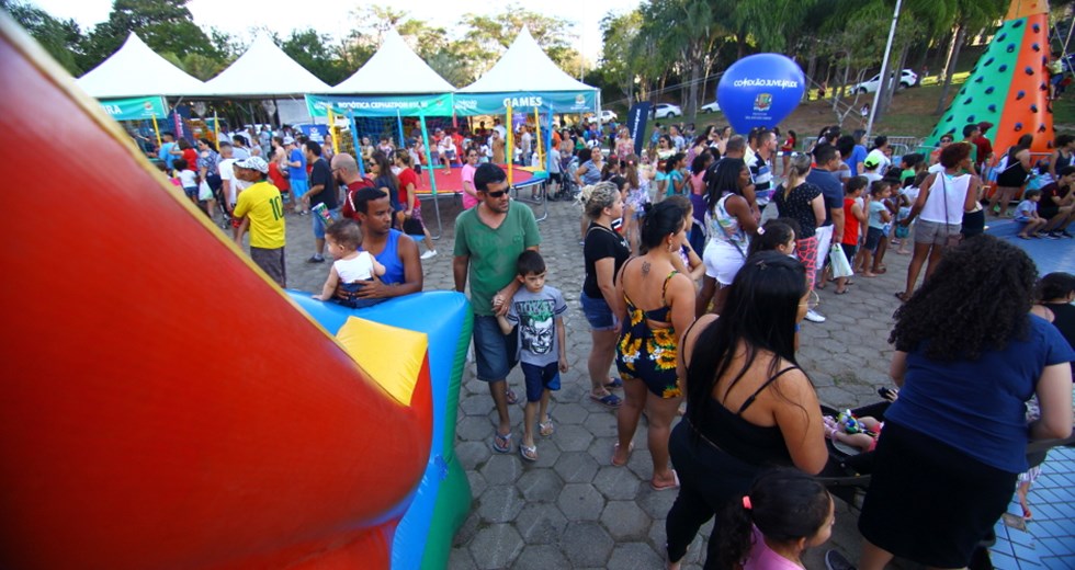 Conexão Juventude no Centro Poliesportivo Vila Tesouro região Leste. Foto: Claudio Vieira/PMSJC. 01-09-2018