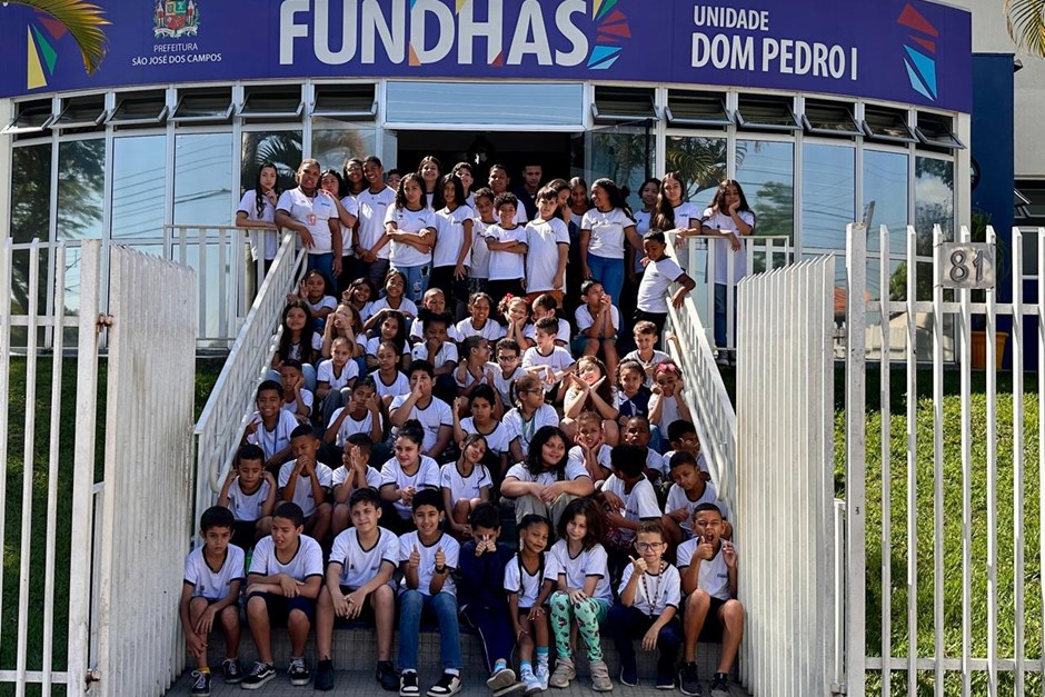 Ao longo dessas décadas, o maior programa social da cidade tem impactado milhares de crianças