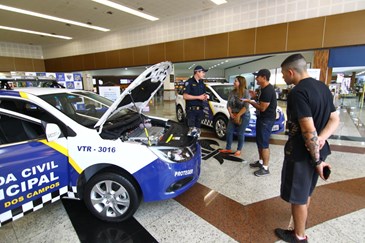 Exposição de carro elétrico da Guarda Civil Municipal Vale Sul. Foto: Claudio Vieira/PMSJC. 10-09-2018