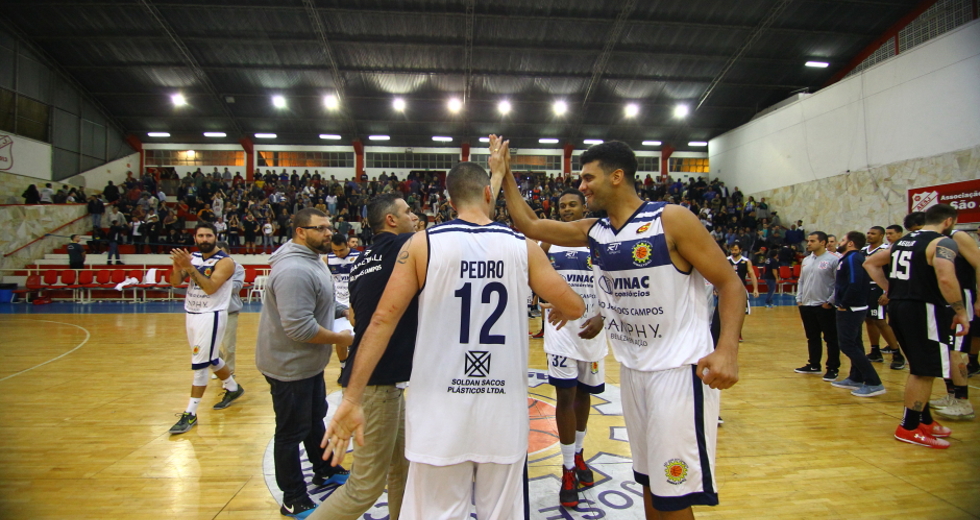 cv__4249-claudio_vieira.jpg