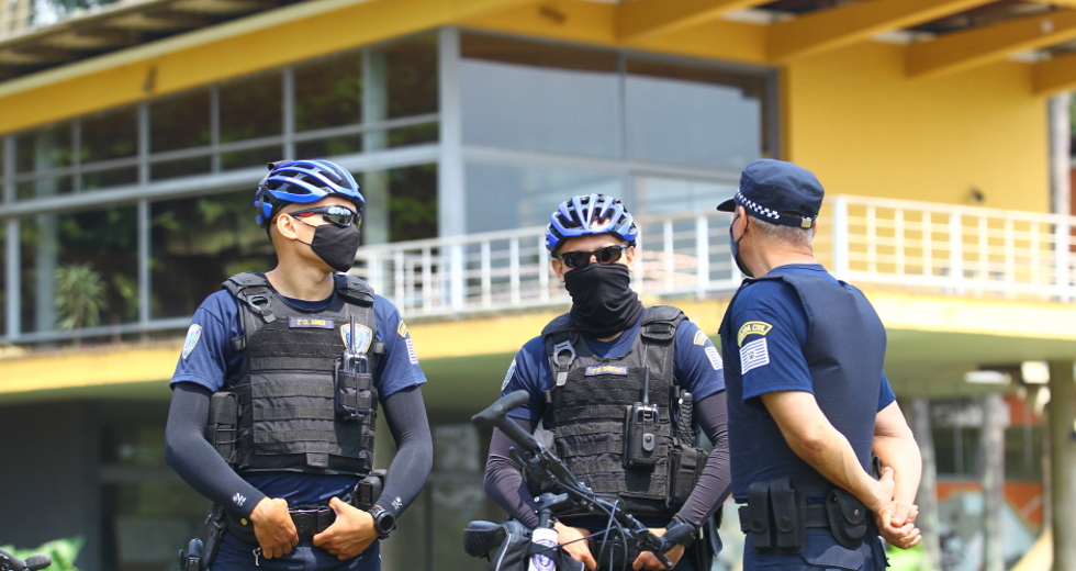 cv__4284_claudio_vieira.jpg