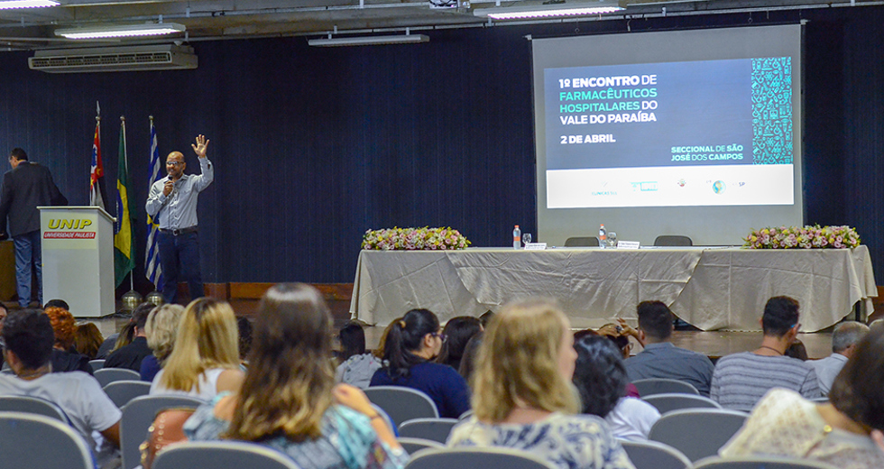 1-encontro-de-farmaceuticos-hospitalares-02-04-2019-lucas-cabral-08.jpg