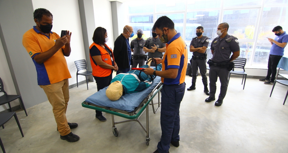 cv__5865_claudio_vieira.jpg
