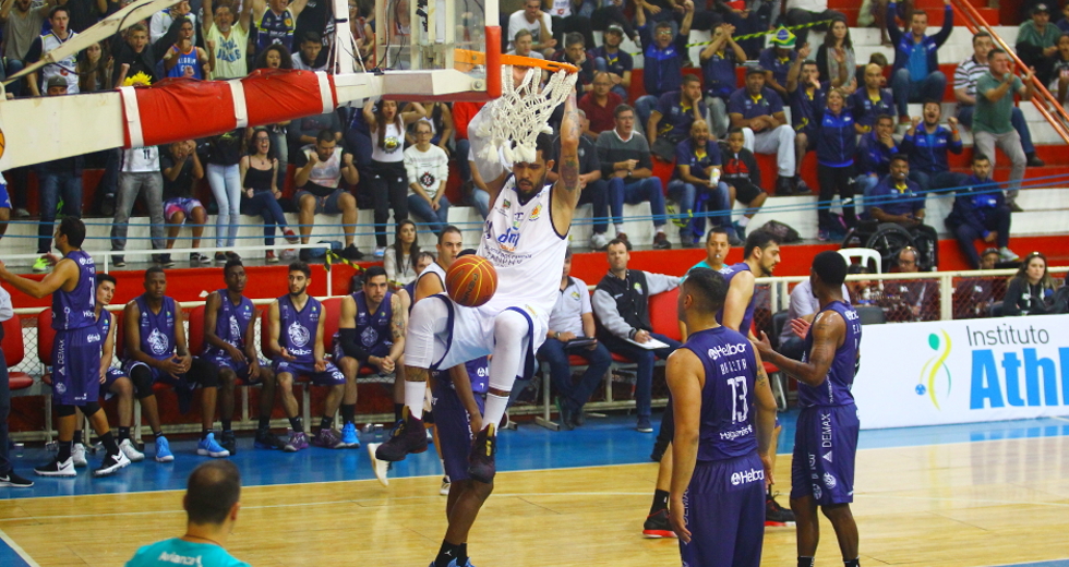 cv__4408-claudio_vieira.jpg