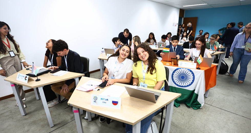 Debates globais e novas perspectivas marcam a abertura da SIEF 2025 