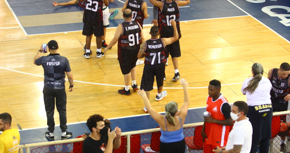 cv__4654_claudio_vieira.jpg