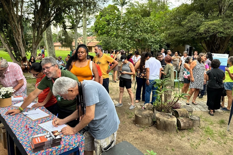 MUSEU NO ELOS DA LÍNGUA