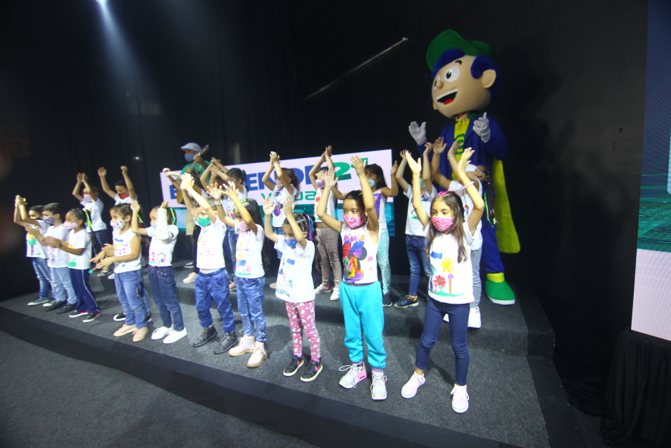 cv__1235_claudio_vieira.jpg