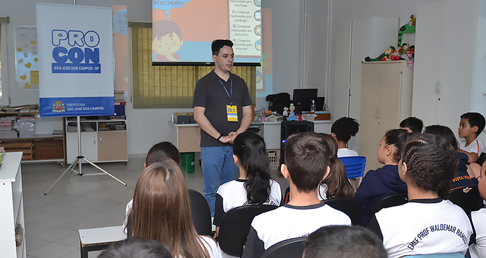 projeto-procon-nas-escolas-emef-waldemar-ramos-15-10-2019-lucas-cabral-13.jpg