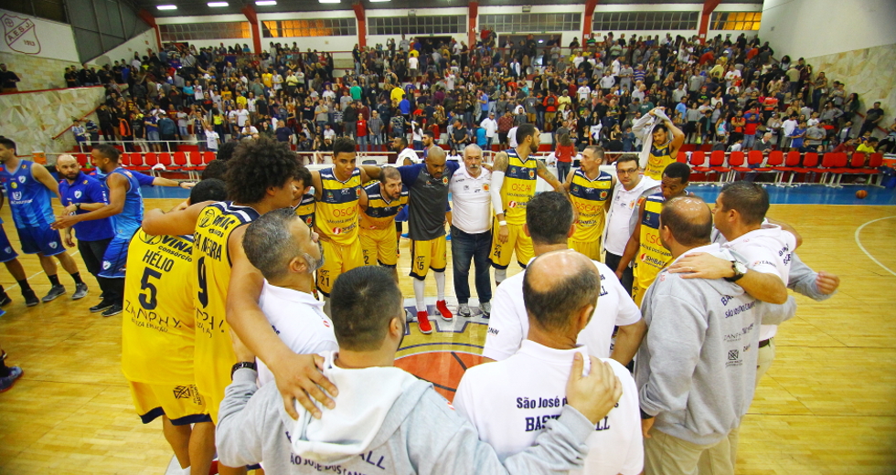 cv__1590-claudio_vieira.jpg