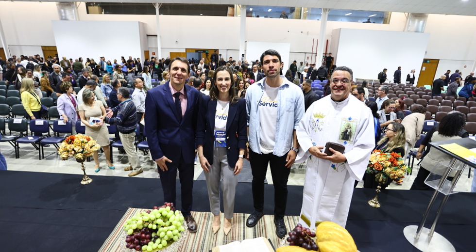 Cerimônia em comemoração ao Dia do Servidor Público. Foto: Claudio Vieira/PMSJC 22-10-2025
