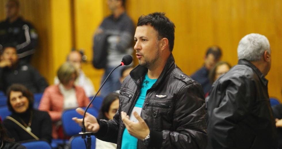 cv__2387_claudio_vieira.jpg