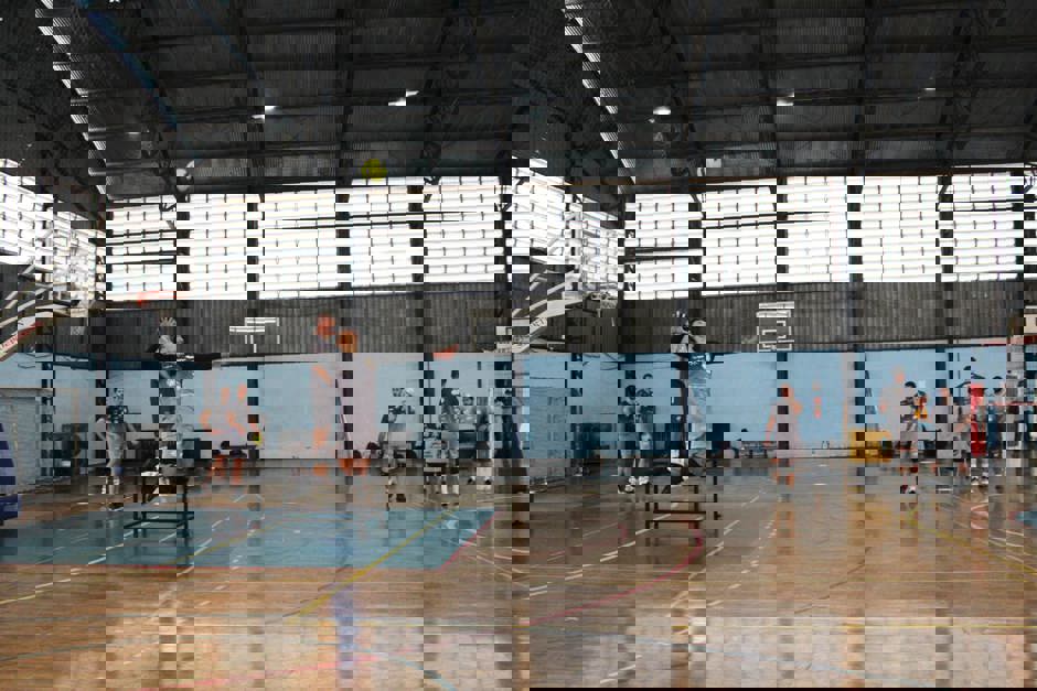 5-marlon-sacando-no-treino.jpg