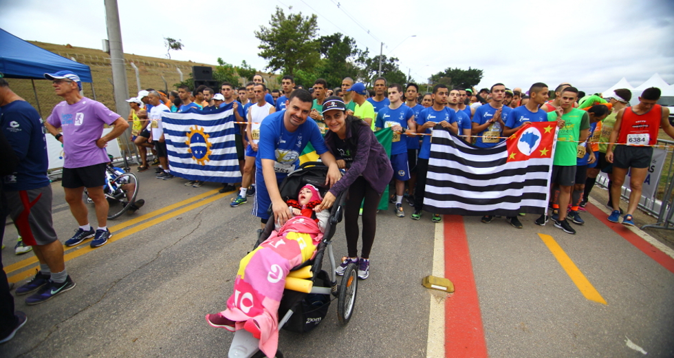 cv__3326-claudio_vieira.jpg