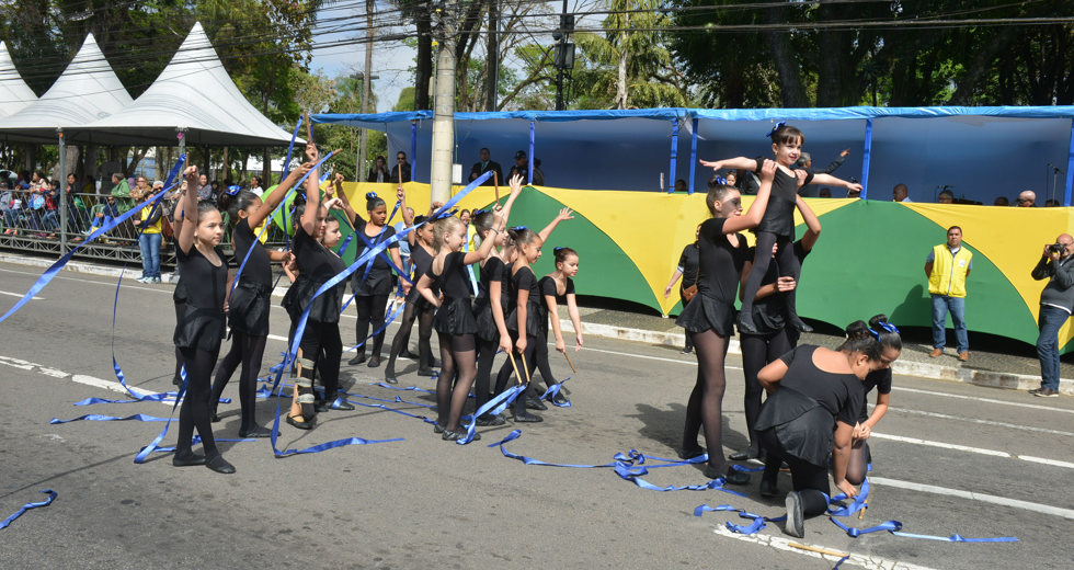 desfile-civico-3.jpg