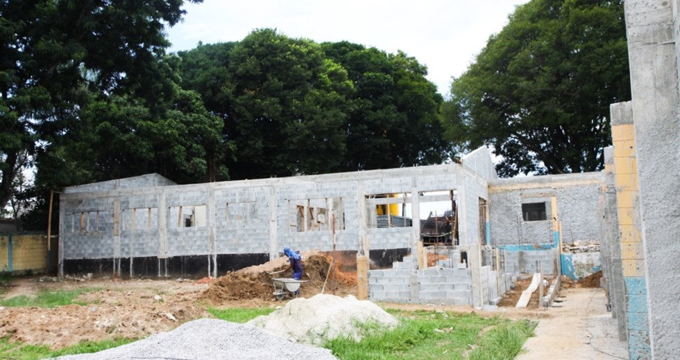 O investimento de R$ 1,9 milhão, feito pela Prefeitura, ampliou o prédio para receber 250 crianças 