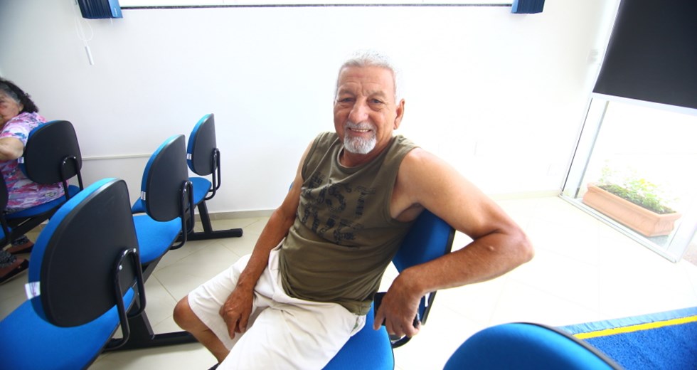 Pedro Emídio dos Santos, 72 anos, morador do Jardim Santa Inês 2