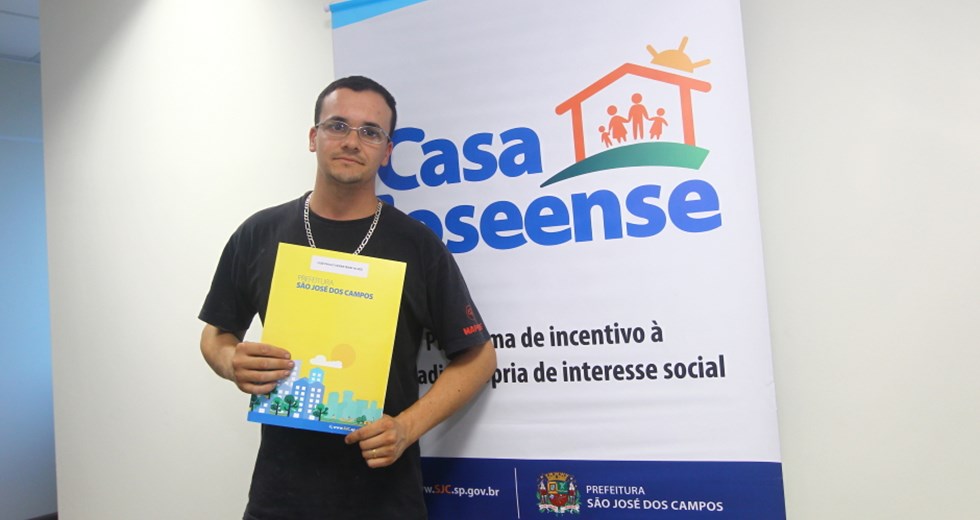 Programa Casa Joseense - Aporte financeiro às 37 famílias contempladas. Foto: Claudio Vieira/PMSJC. 20-12-2018