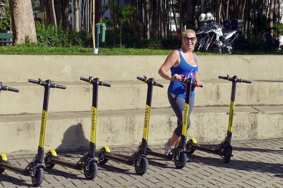 Foto: Charles de Moura/PMSJC Lançamento dos patinetes compartilhados 17 01 2019